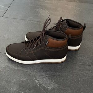 Men’s Bass casual boots, 9.5